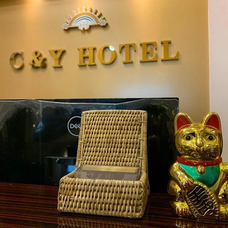 C & Y Hotel Yangon Extérieur photo